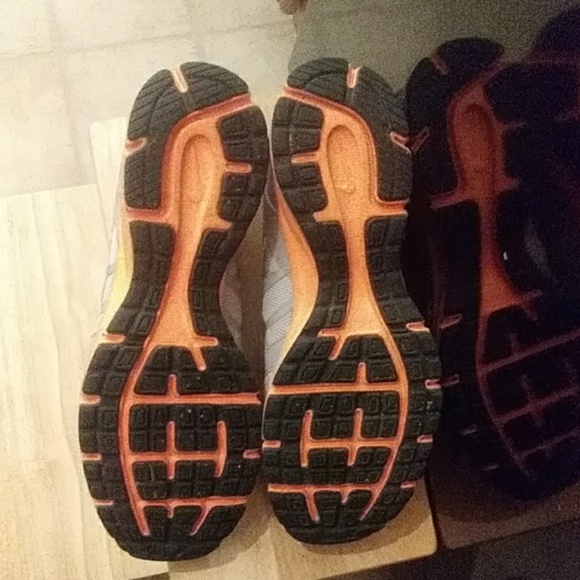 NIKE AIR RELENTLESS 2  - Picture 3 of 4